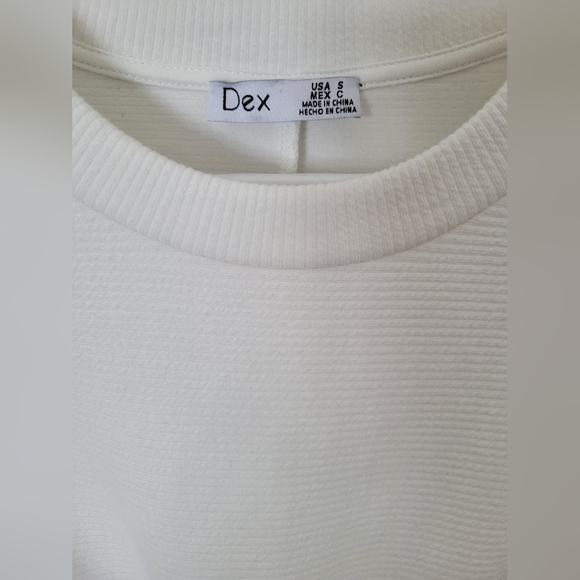 Dex white ribbed sweater. Size small - Picture 2 of 2
